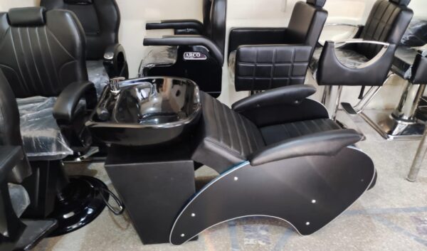 The Signature Onyx Slipper Chair